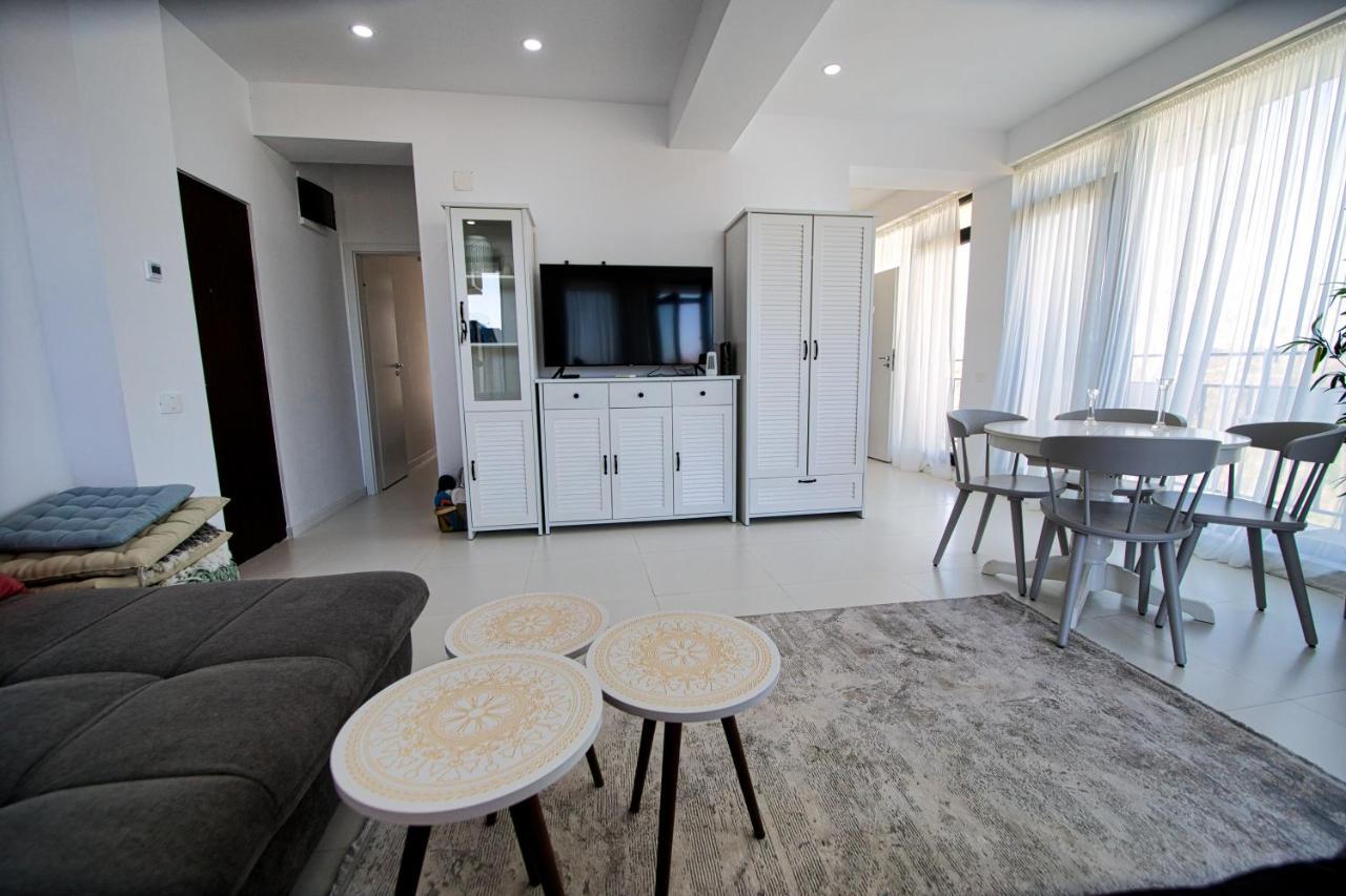 Oxygen Residence Sea View 38 جوبيتر المظهر الخارجي الصورة
